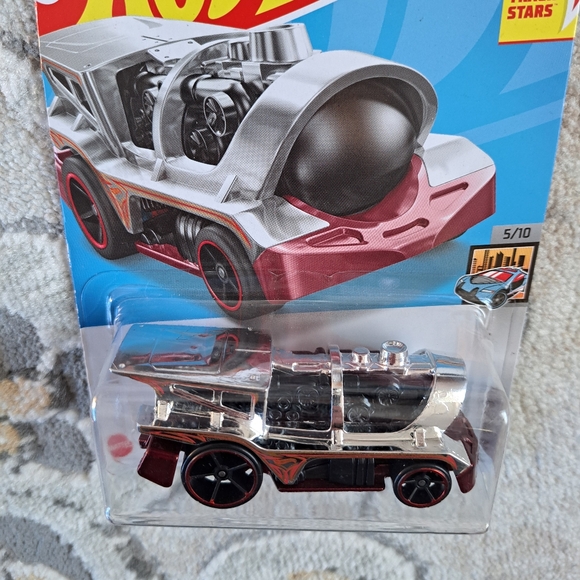 Hotwheels Train Engine - Picture 2 of 6